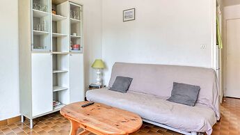 Bright Retreat by the Beach