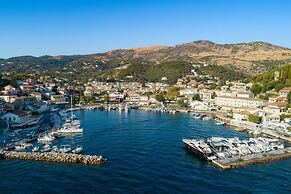 Bayside House in Corfu