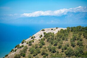 Bayside House in Corfu