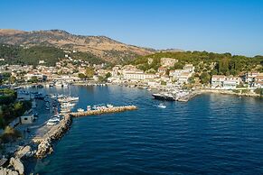 Bayside House in Corfu