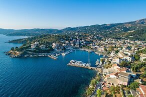 Bayside House in Corfu