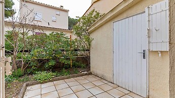 Cozy Retreat Near Agde Beach
