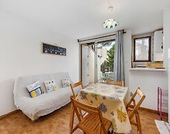 Cozy Retreat Near Agde Beach