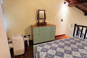 Cozy Pietrasanta Central Apartment With Loft