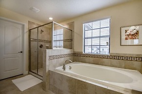 9151 WD - 5BR Villa Paradise: Private Pool