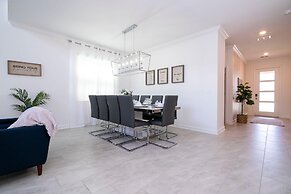 1153 KS -luxury Oasis 5br/5ba Home, Private Pool