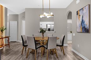 2306 SP - Disney Villa: 2br, Pool, Near Magic!