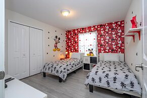 3085 TS - Opulent 5 BR Townhome Private Pool