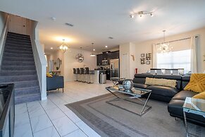 3085 TS - Opulent 5 BR Townhome Private Pool