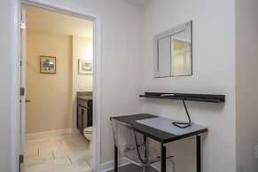 3085 TS - Opulent 5 BR Townhome Private Pool