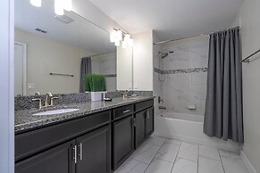 3085 TS - Opulent 5 BR Townhome Private Pool