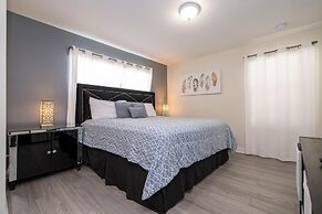 3085 TS - Opulent 5 BR Townhome Private Pool