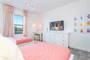 4379 SL- Enchantment 4BR Townhome With Pool