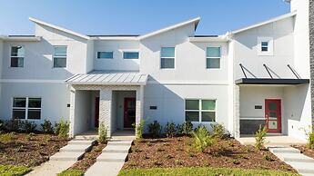 4379 SL- Enchantment 4BR Townhome With Pool