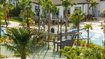 4379 SL- Enchantment 4BR Townhome With Pool