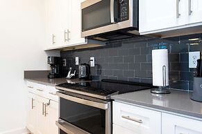 4379 SL- Enchantment 4BR Townhome With Pool