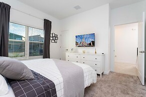 4379 SL- Enchantment 4BR Townhome With Pool