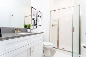 4379 SL- Enchantment 4BR Townhome With Pool