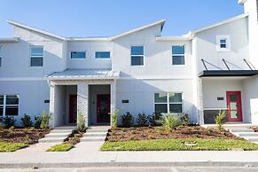 4379 SL- Enchantment 4BR Townhome With Pool