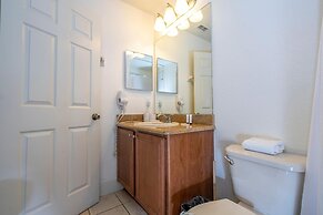 3132 CA - Charming Townhome Retreat