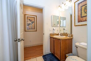 3132 CA - Charming Townhome Retreat