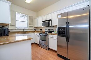 3132 CA - Charming Townhome Retreat