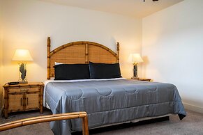 3132 CA - Charming Townhome Retreat