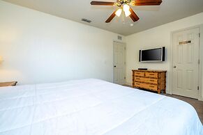 3132 CA - Charming Townhome Retreat