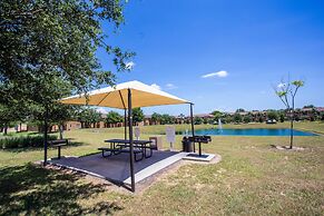 3132 CA - Charming Townhome Retreat