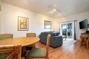 3132 CA - Charming Townhome Retreat