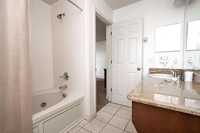 3132 CA - Charming Townhome Retreat