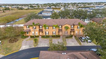 3132 CA - Charming Townhome Retreat