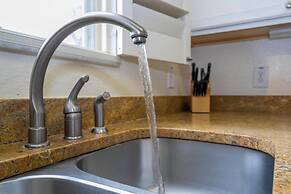 3132 CA - Charming Townhome Retreat