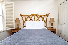 3132 CA - Charming Townhome Retreat