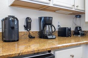 3132 CA - Charming Townhome Retreat