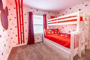 8967 CC - Cozy 5 Bed Home With Private Pool