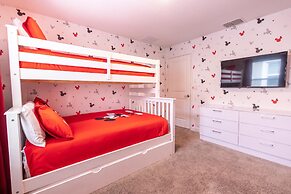 8967 CC - Cozy 5 Bed Home With Private Pool