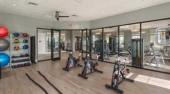 8967 CC - Cozy 5 Bed Home With Private Pool