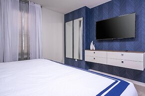 4446 KR - 7BR Luxury Villa Opulent Oasis