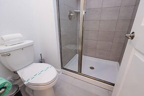 2489 RT - Ultimate Townhome Oasis With Pool