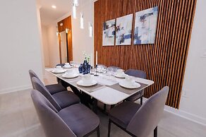 2489 RT - Ultimate Townhome Oasis With Pool