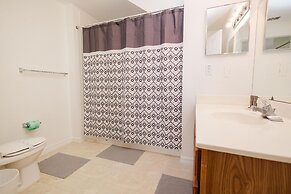 4562 YR - Amazing 4 Bed Private Getaway