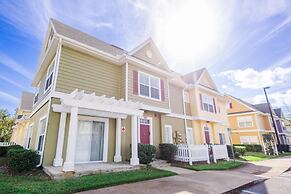 4562 YR - Amazing 4 Bed Private Getaway