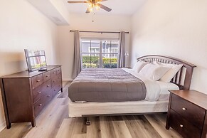 4562 YR - Amazing 4 Bed Private Getaway