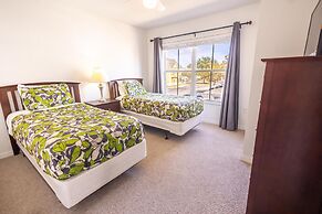 4562 YR - Amazing 4 Bed Private Getaway