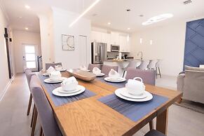 2541 RT Ultimate Family Adventure 4 Beds