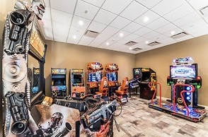 8822 GC - Fabulous 5BR Townhome: Pet Friendly