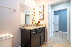 8822 GC - Fabulous 5BR Townhome: Pet Friendly