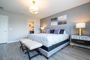 8822 GC - Fabulous 5BR Townhome: Pet Friendly