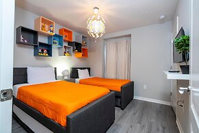 8822 GC - Fabulous 5BR Townhome: Pet Friendly